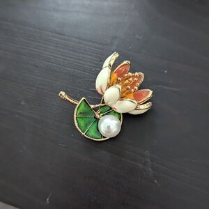 Elegant Floral Brooch with Pearl Accent